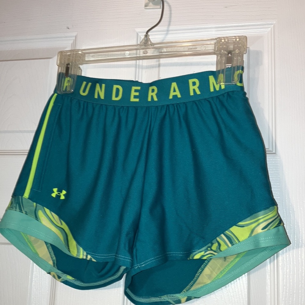 Under armour Shorts